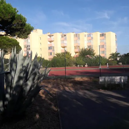 Joli Appt 2 Chambres Et Studio Avec Parking Dans Residence Ombragee Et Calme 5Mns Plage Et Commerces Le Grau-du-Roi Exterior foto